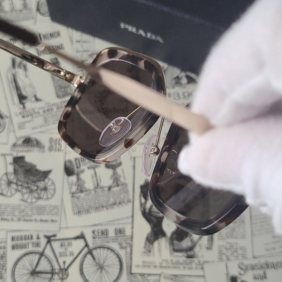 🔥PRADA WOMEN'S DESIGNER 54mm SHADES - Picture 8 of 15